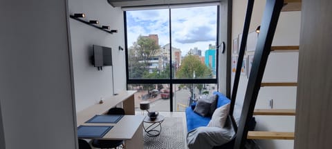 Basic Apartment | 2 bedrooms, individually decorated, individually furnished, desk