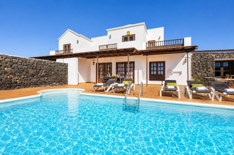 Beautiful villa with private pool and terrace