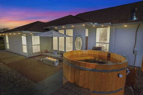 House, Multiple Beds, Pool Access (157 Kurt Kramer Rd) | Terrace/patio