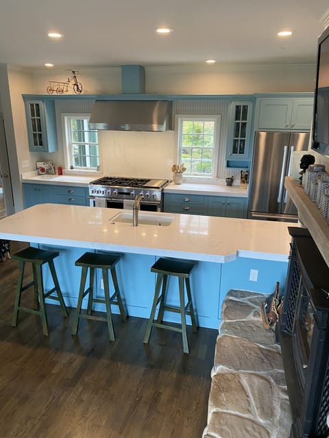 CHEF’S KITCHEN