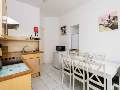 Kitchen/diner | Gatehouse Lodge - Atholl Palace Holidays, Pitlochry