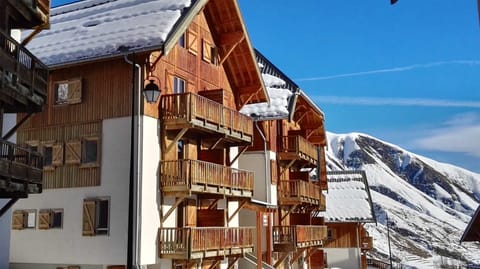 Stay in beautiful Saint-Sorlin-d'Arves!
