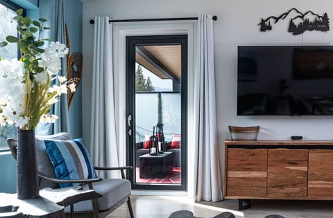 Welcome to Revyverse, a luxuriously appointed condo in MacKenzie Plaza