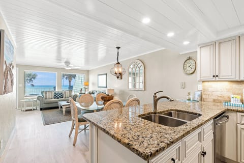 Townhome, Multiple Beds, Balcony, Ocean View (22519 Front Beach Road 150) | Interior