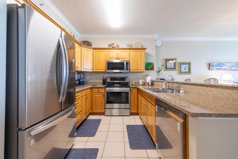 Fully stocked kitchen