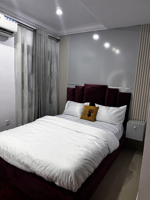 Standard Double Room | Egyptian cotton sheets, premium bedding, Select Comfort beds