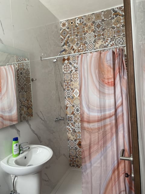 Standard Double Room | Egyptian cotton sheets, premium bedding, minibar, individually decorated