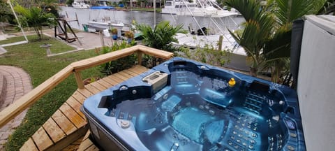 Jacuzzi - Canal-front private jacuzzi with view, Cocoa Beach, FL