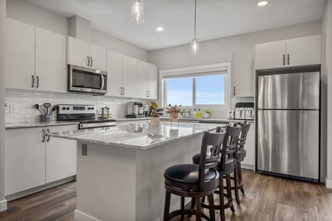 Kitchen Dining  Island