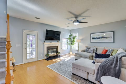 Charleston Vacation Rental | 4BR | 2.5BA | 2,142 Sq Ft | 2 Small Steps for Entry