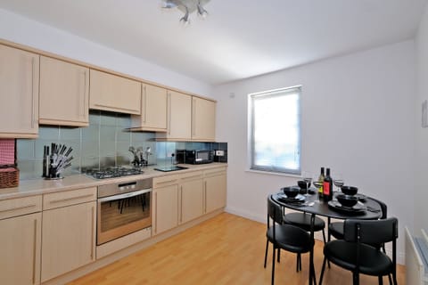 Apartment, 2 Bedrooms | Private kitchen | Fridge, microwave, coffee/tea maker, electric kettle