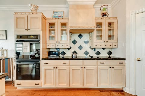 Fully stocked kitchen