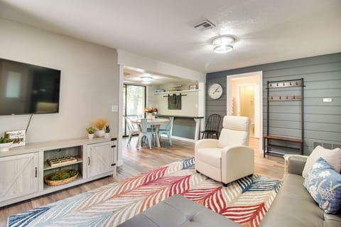 House (2 Bedrooms) | Front of property