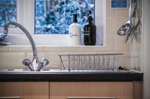 Three Cliffs Cottage - 2 Bedroom - Parkmill (3967)