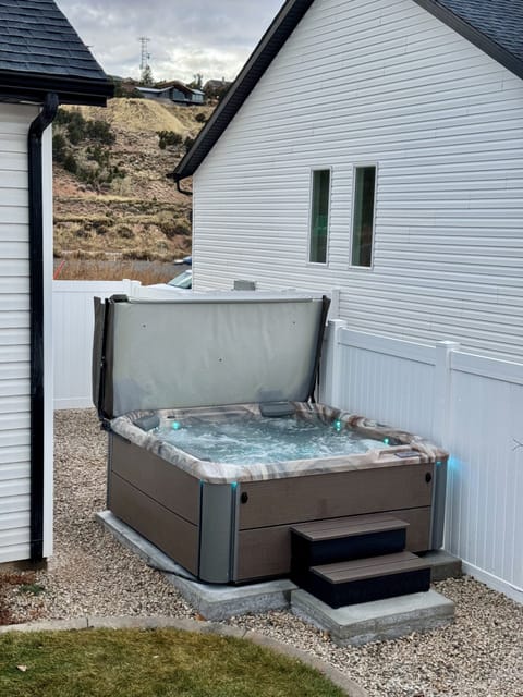 Private hot tub heated for use all year; seats 5