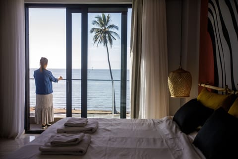 Panoramic Room | Desk, laptop workspace, blackout drapes, WiFi (free)
