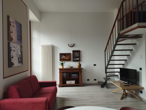 Apartment | Living area