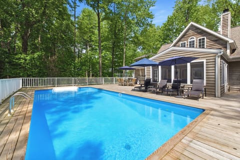 Private Heated Pool!