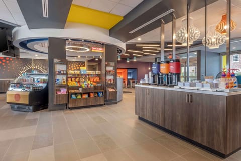 Snack bar