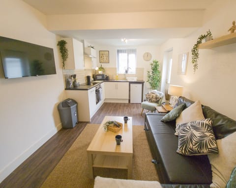 63d1199d-8080-4fa8-8b97-64cbbf6580ef