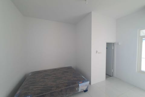 Standard Double Room | Free WiFi, bed sheets