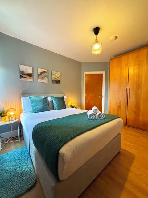 Standard Apartment | Free WiFi, bed sheets