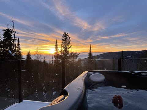 Hot Tub Views 