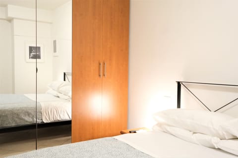 City Apartment | 2 bedrooms, iron/ironing board, free WiFi