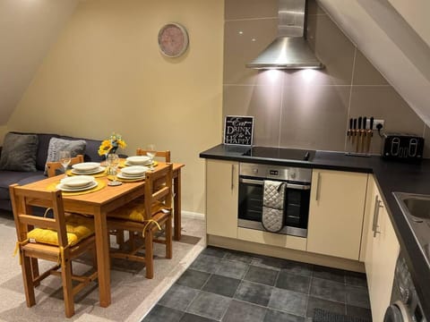 Apartment | Private kitchen | Fridge, microwave, oven, stovetop