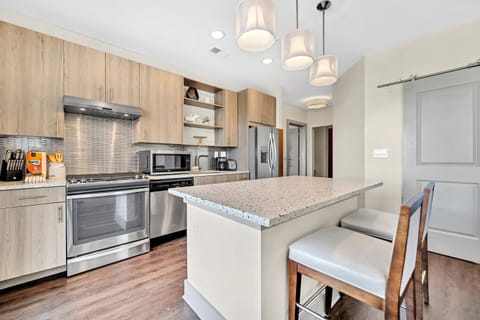 Kitchen with island seating