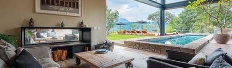 Superior House | Living area