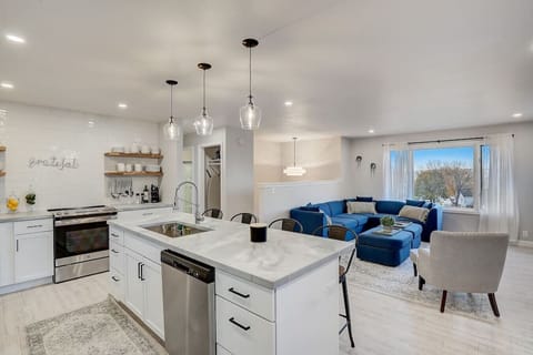 Kitchen is open to family room