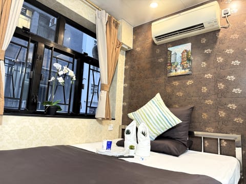 In-room safe, iron/ironing board, free WiFi, bed sheets