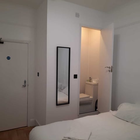 Standard Twin Room, 2 Twin Beds | Free WiFi