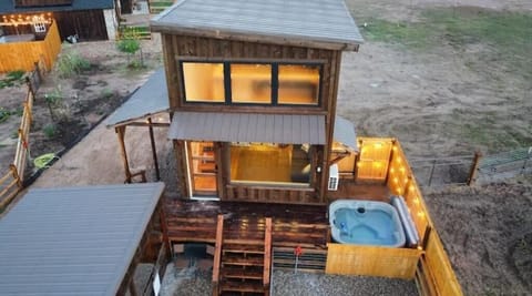 Welcoming, private Tiny Home