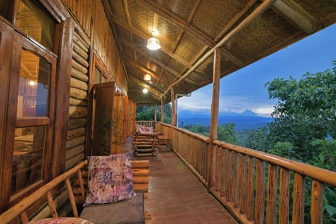 Family Cottage | Mountain view