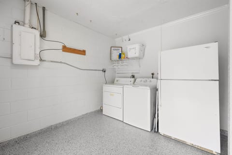 Washer/dryer in Den, 1-22-25 fridge has been removed