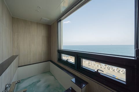 Family Suite | Premium bedding, down comforters, memory foam beds, desk
