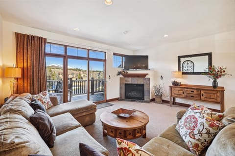 Living Room - Highland Greens 56 - Breckenridge Vacation Rental