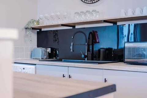 Ropewalks Quarters IV, Liverpool - Host & Stay