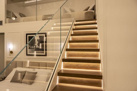 Family Suite | In-room safe, blackout drapes, soundproofing, free WiFi