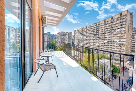 Apartment | Terrace/patio