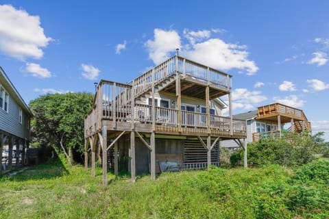 Group,Back Elevation,