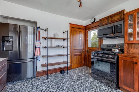 Updated refrigerator, stove and microwave.