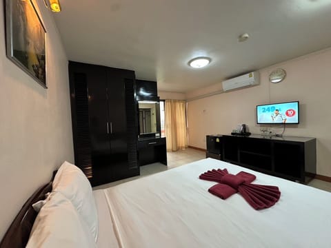 Standard Room | Free WiFi, bed sheets