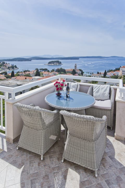 Deluxe Apartment, Sea View | Terrace/patio