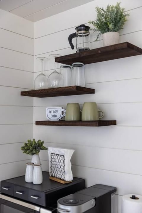 House | 1 bedroom, iron/ironing board, Internet