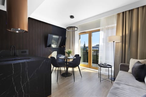 Classic Apartment | 1 bedroom, iron/ironing board, free WiFi