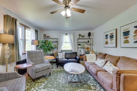 Gardiner Vacation Rental | 4BR | 2BA | 4 Steps to Enter | 1,250 Sq Ft