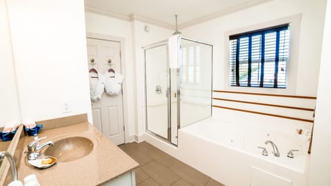 175dc37b-4dca-4463-bc96-61fd8032caf0